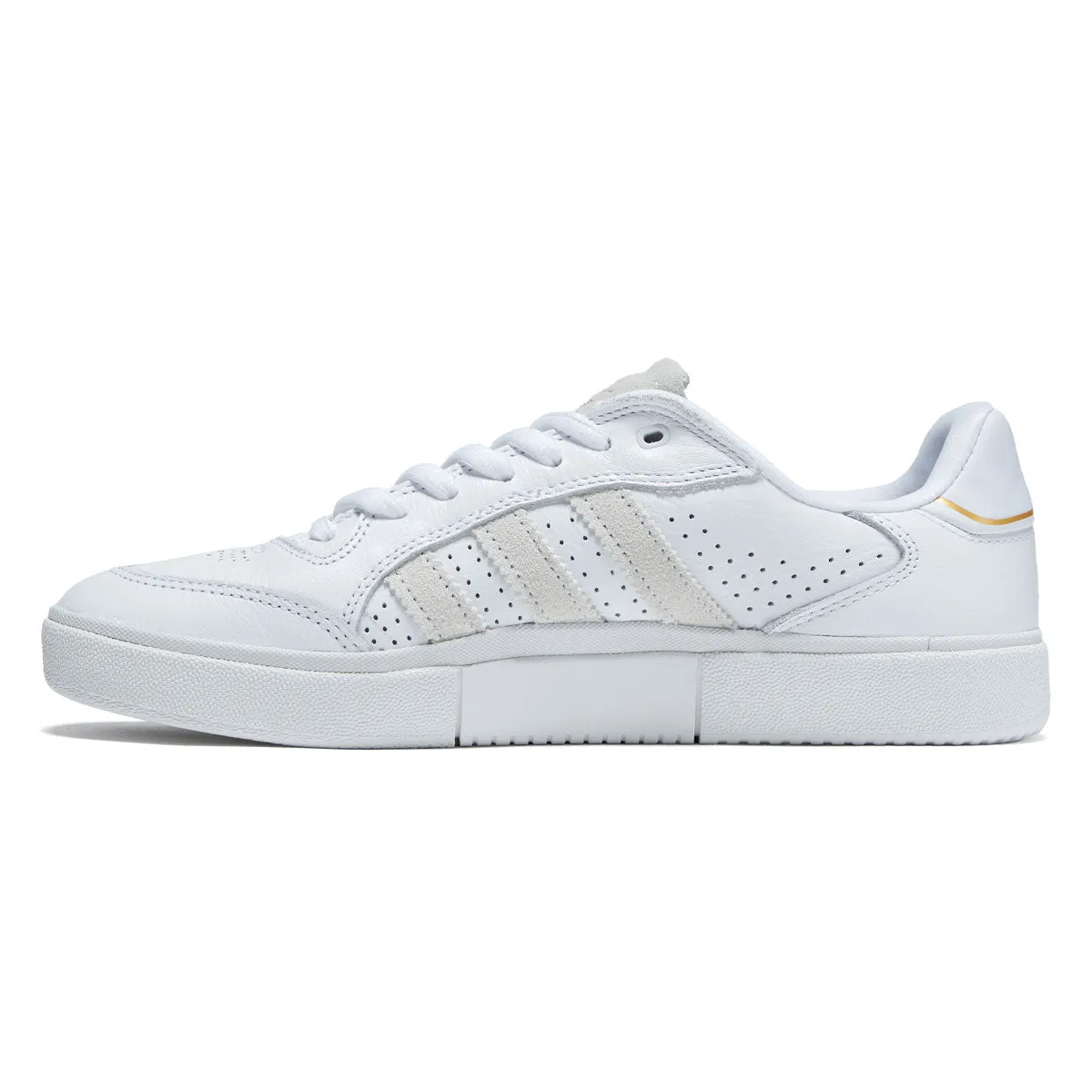 Adidas Tyshawn Low Shoes - Ftwr White/Ftwr White/Gold Metallic