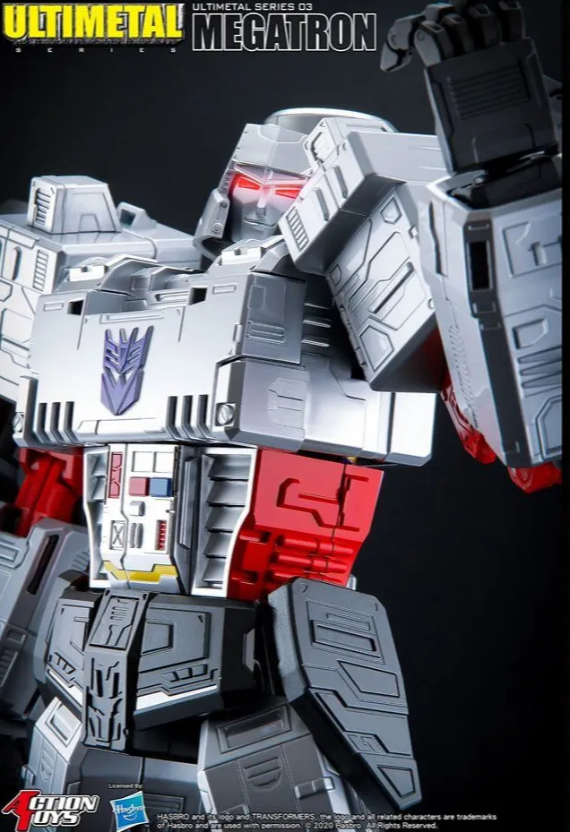 Transformers Action Toys Ultimetal Metal UM-03 Die Cast Megatron
